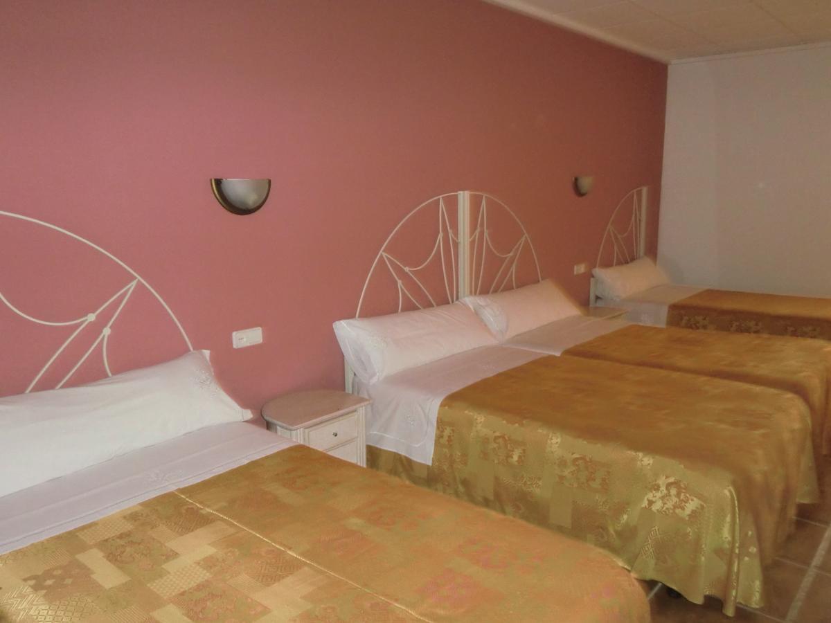 Hotel Gasaqui Ayelo de Malferit Bilik gambar