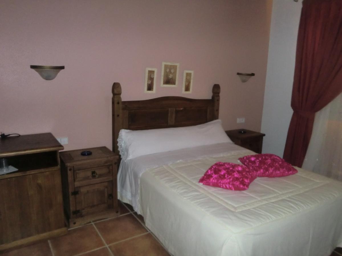 Hotel Gasaqui Ayelo de Malferit Bilik gambar