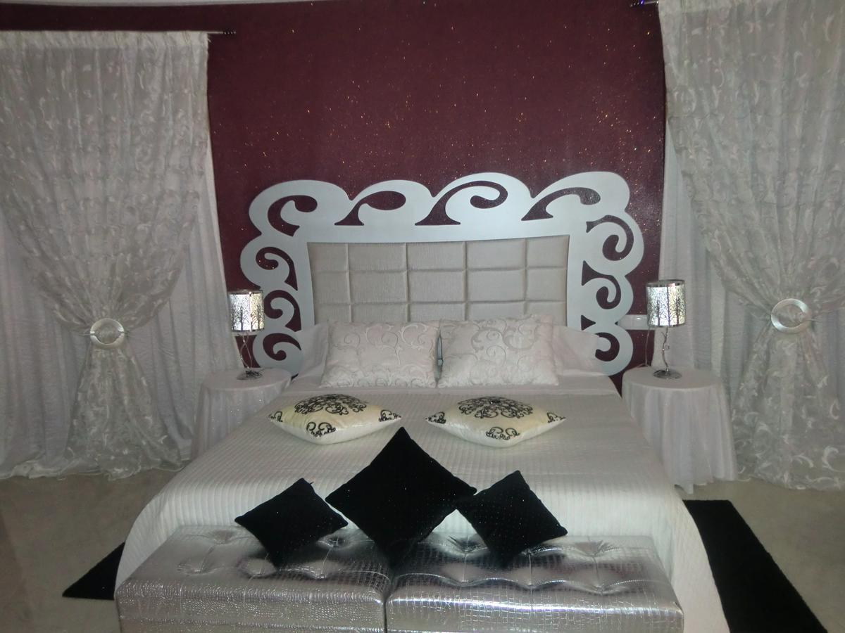 Hotel Gasaqui Ayelo de Malferit Bilik gambar