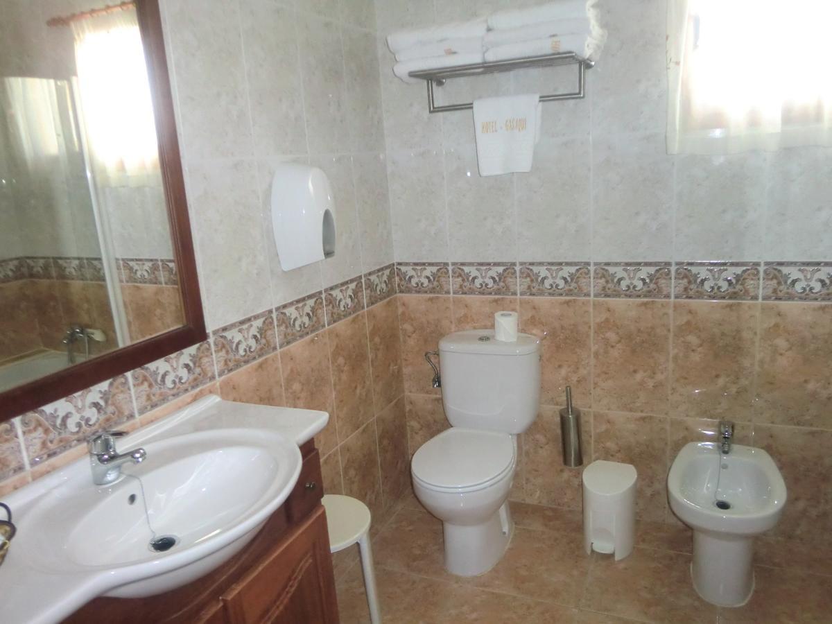 Hotel Gasaqui Ayelo de Malferit Bilik gambar